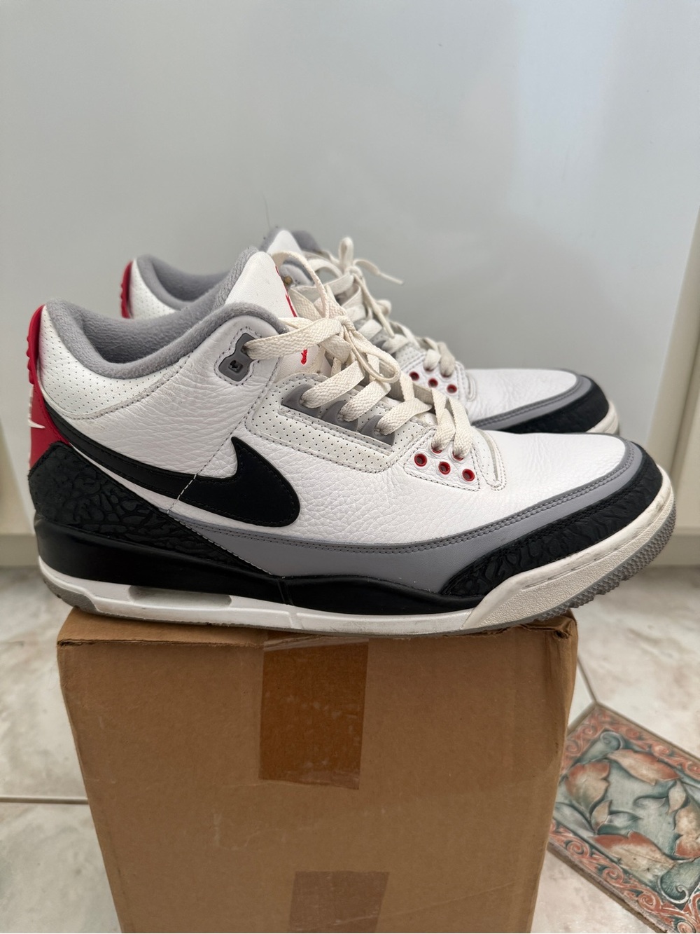 Nike Air Jordan 3 Retro Tinker Hatfield - Men’s 11.5 - Picture 2 of 9